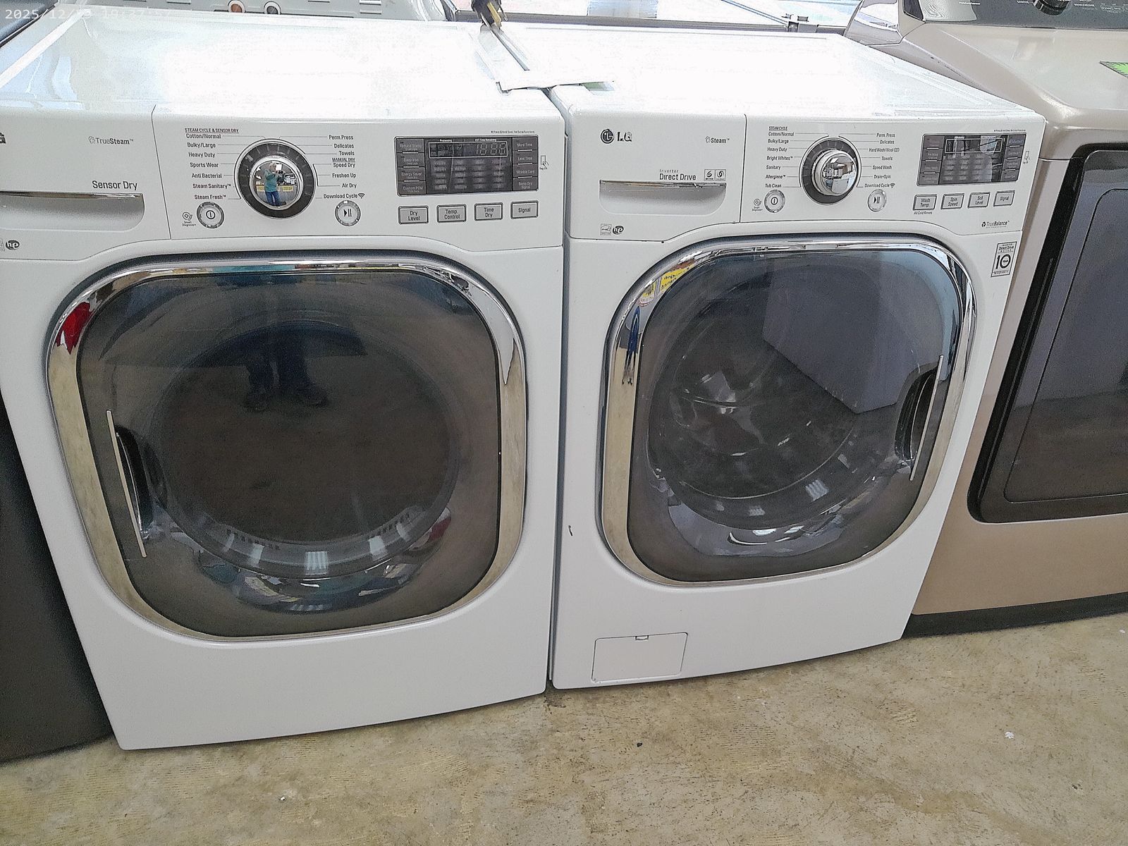 LG Front Load Washer and Electric Dryer~90 Day Guarantee