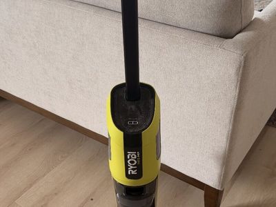 RYOBI ONE+ HP Cordless Wet/Dry Vacuum Floor Cleaner