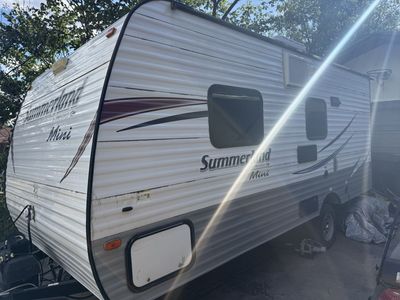 2015 Springdale Summerland Mini Bumper Pull Camper - Please Read the Description