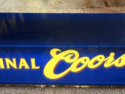 Vintage original Coors pool table light