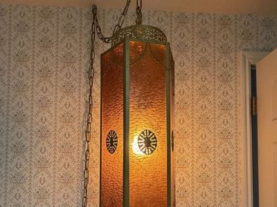 Vintage Mid-Century Hollywood Regency Amber Glass Hanging Swag Lamp $250 cash/venmo