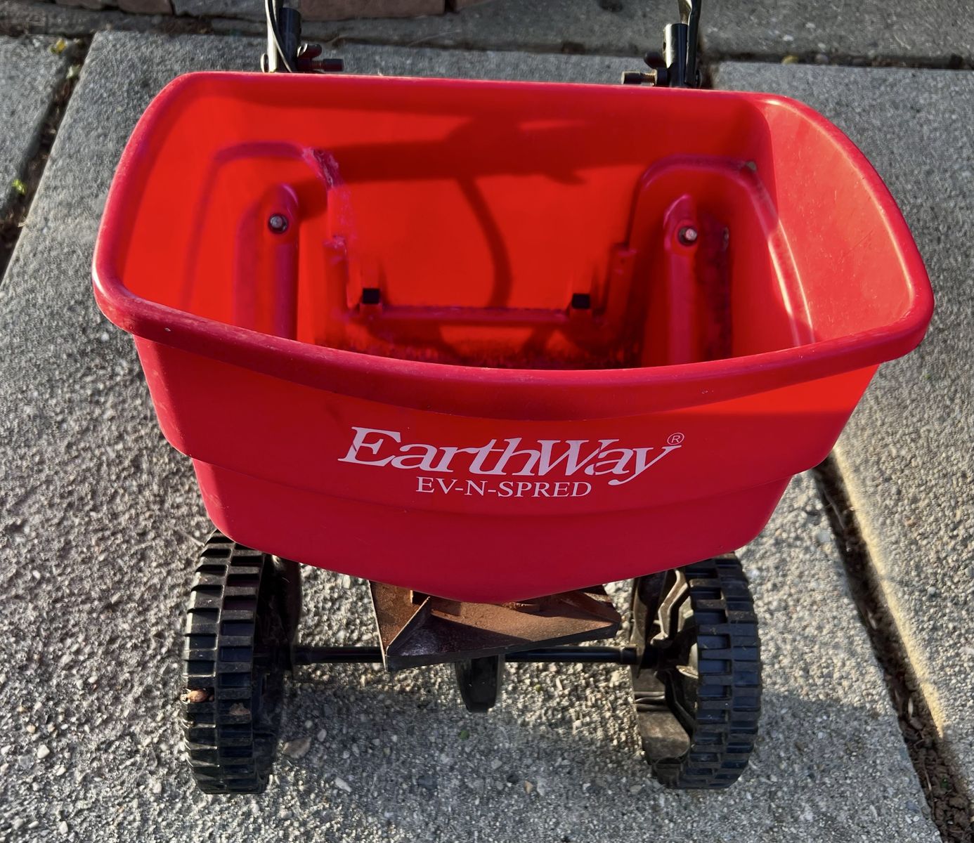Earth Way Spreader