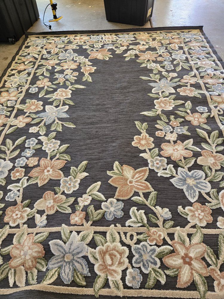 Indoor-Outdoor Area Rug 8x10w