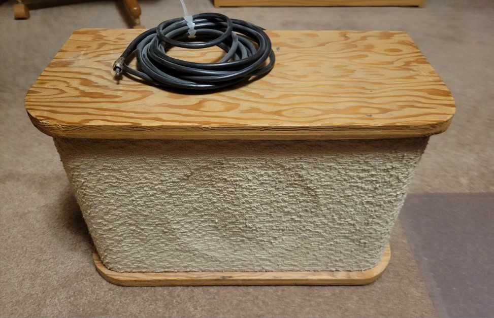 Vintage Custom Speaker Cabinet with Jensen PM 8E Speaker