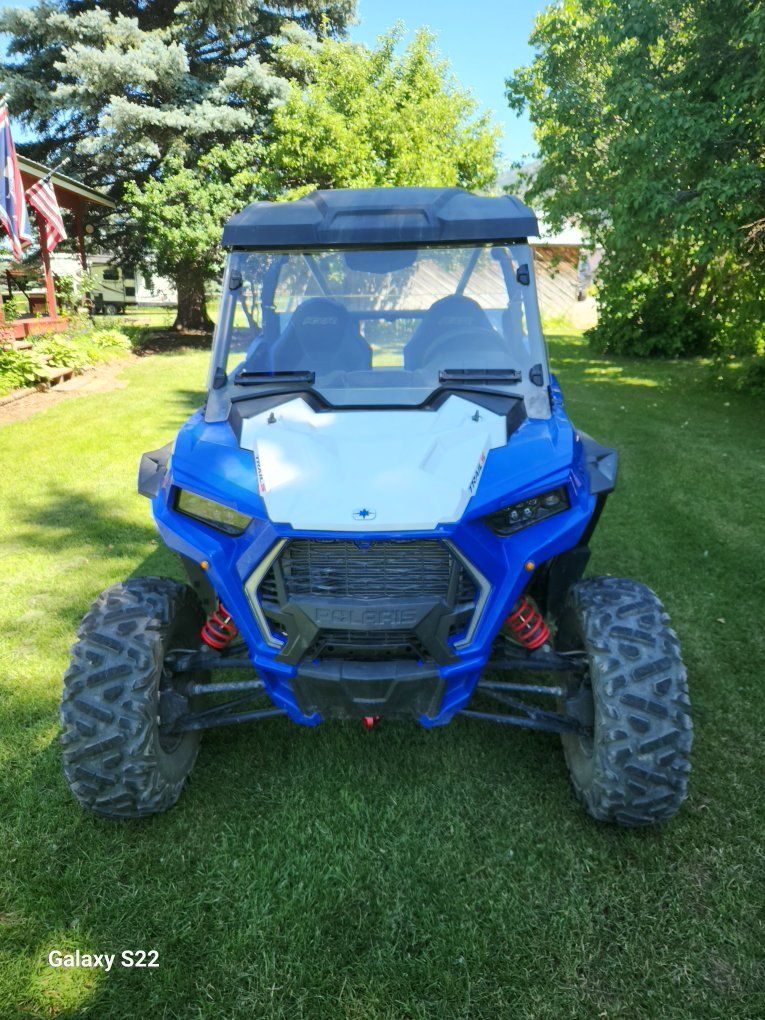 Polaris 2022 RZR trail s 1000 cc's