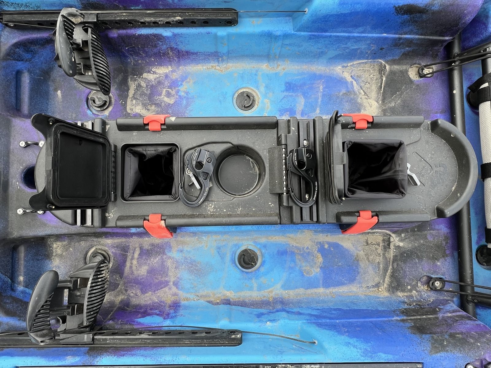 Main image 4