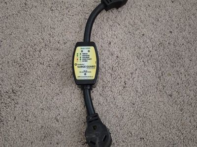 Southwire Surge Guard 44260 30 Amp RV Portable Surge Protector