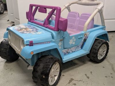 Jeep Power Wheels Frozen Edition