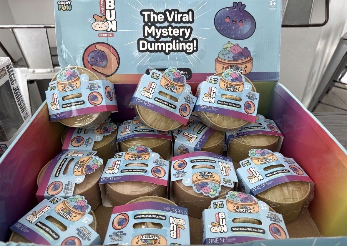 Viral dumpling squishes