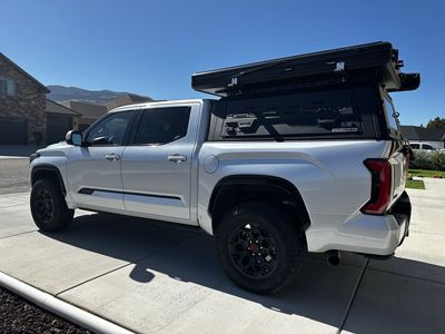 2024 Toyota Tundra Platinum HV