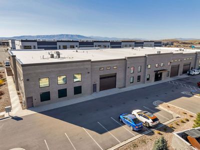 Flex space for sale building