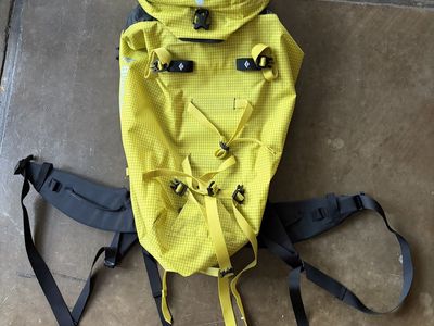 Black Diamond Speed 30 Backpack (S/M) BRAND NEW