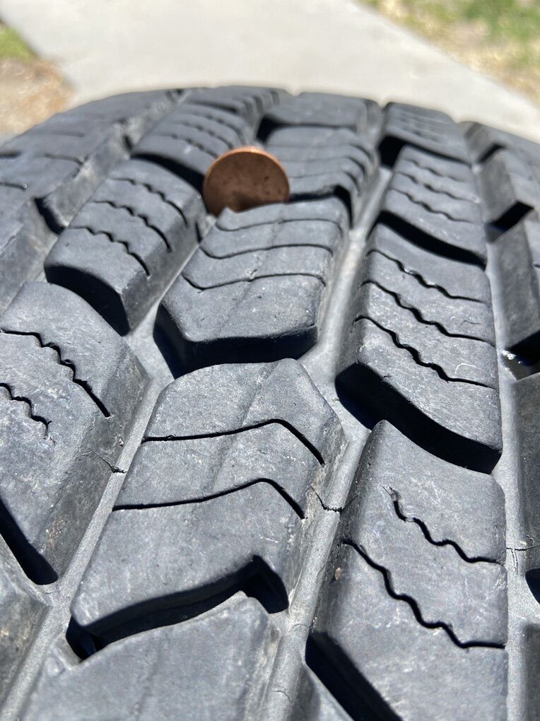 LT Truck tires (Best Offer))