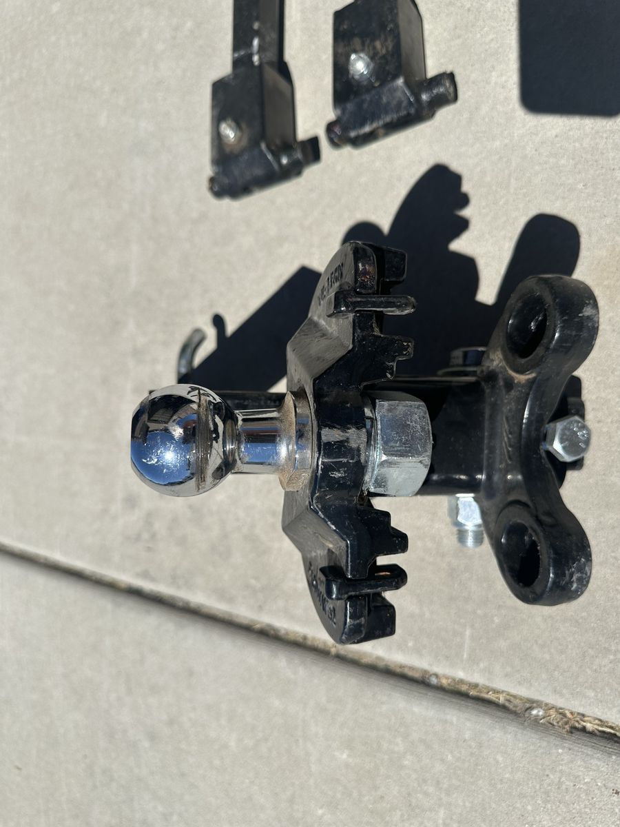e2 10k Weight distribution sway control hitch