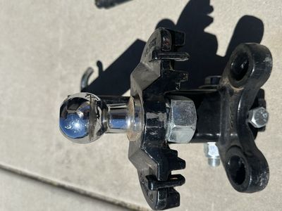 e2 10k Weight distribution sway control hitch