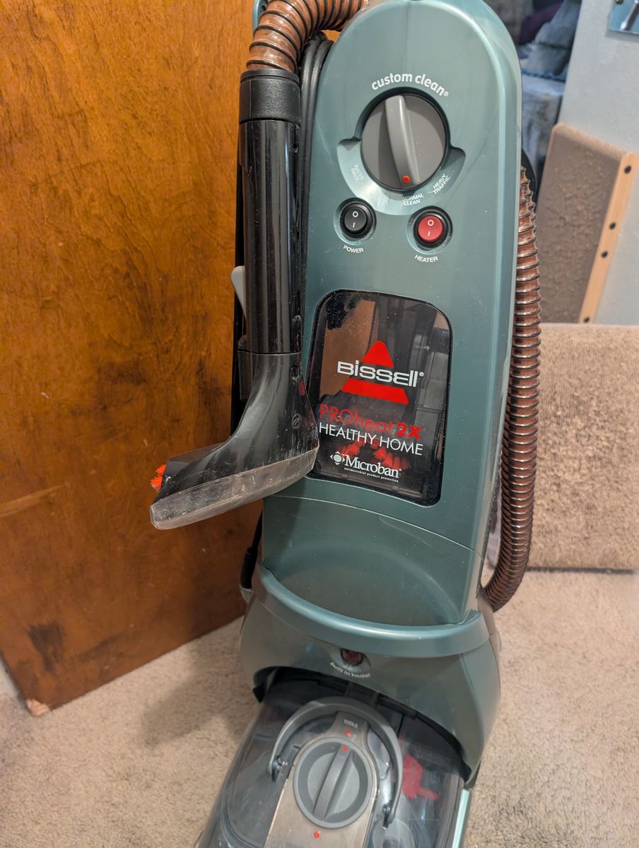 carpet cleaner