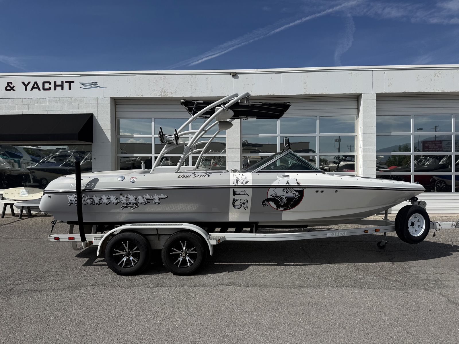 2013 21' Sanger V215 Bowrider