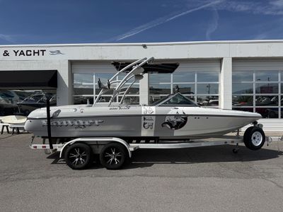 2013 21' Sanger V215 Bowrider