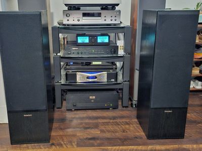 Paradigm 5SE Mk3 Bookshelf Speakers (Pair) – Made in Canada – Classic Paradigm Performance