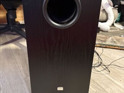 ONKYO Powered Subwoofer