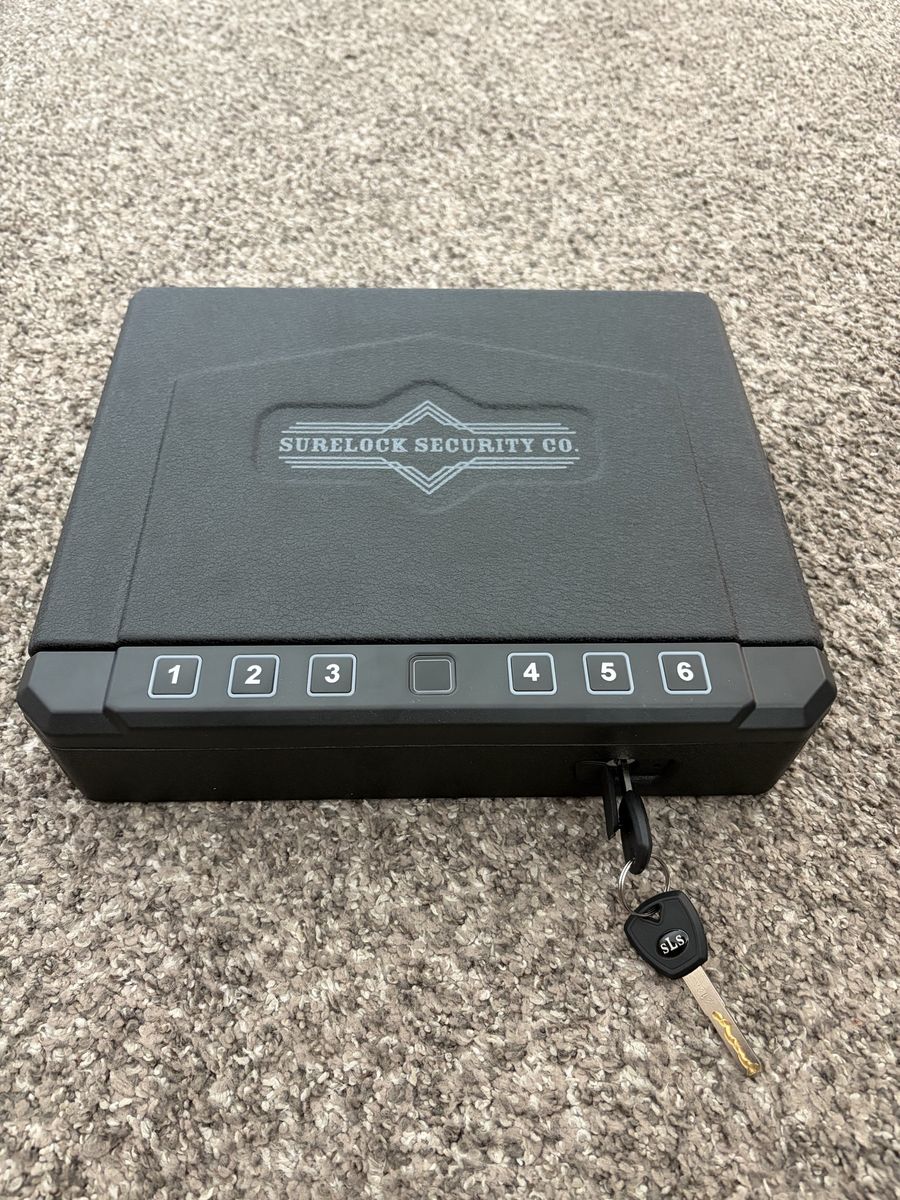 Main image 3