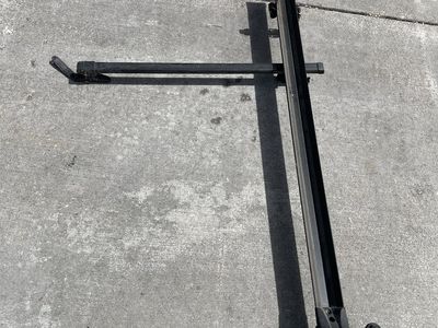 Thule rooftop bike rack