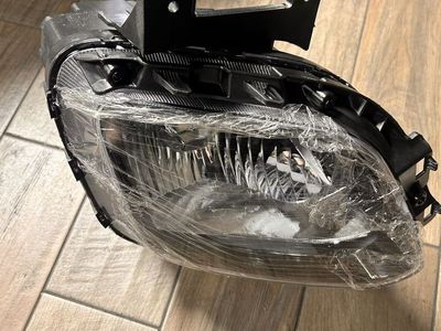 OEM KIA Soul Headlight
