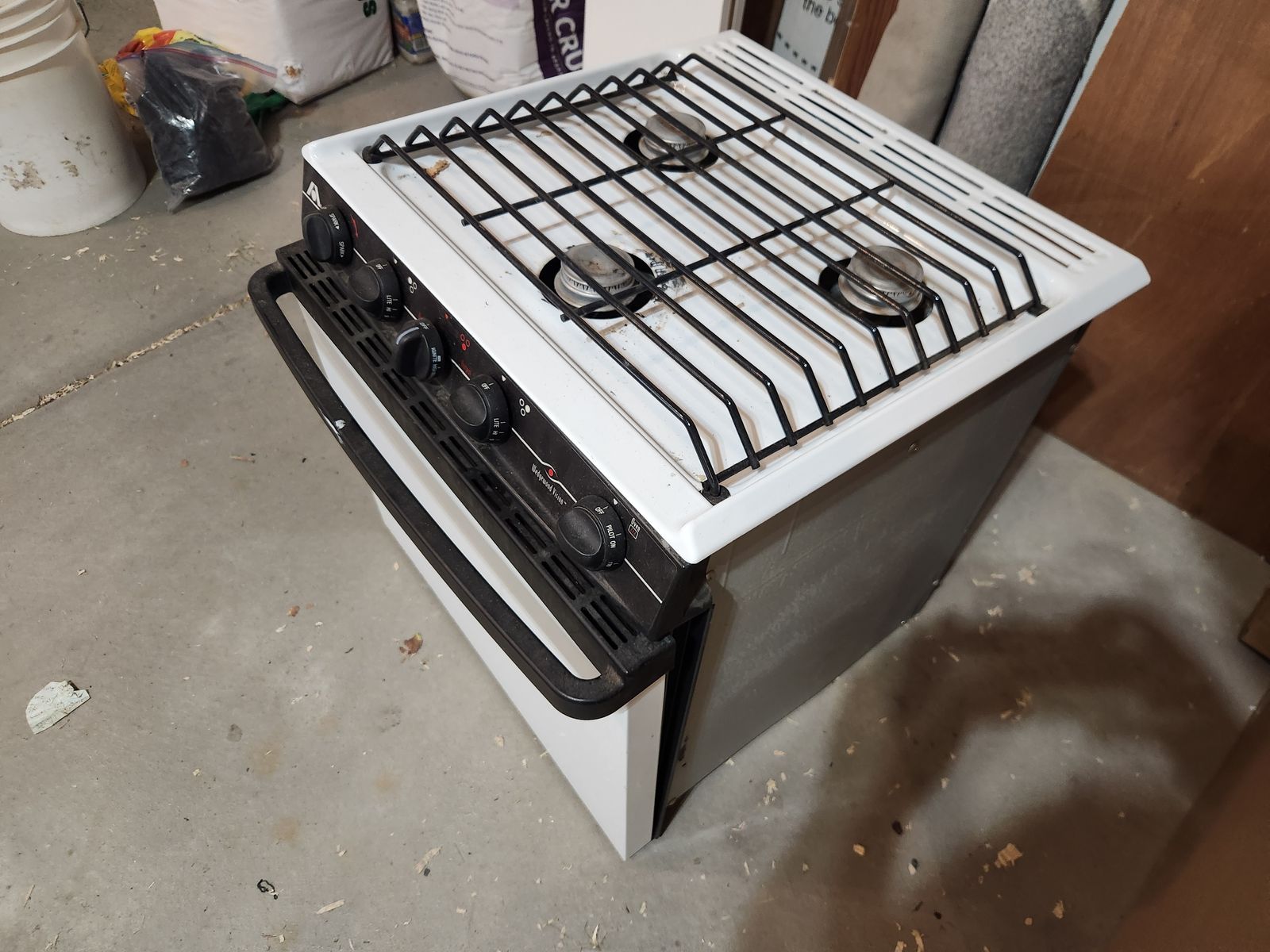3 burner RV stove/oven