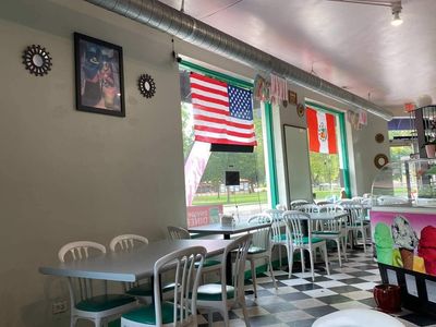 Restaurant for Sale Near Zion National Park – High Traffic Main Avenue
