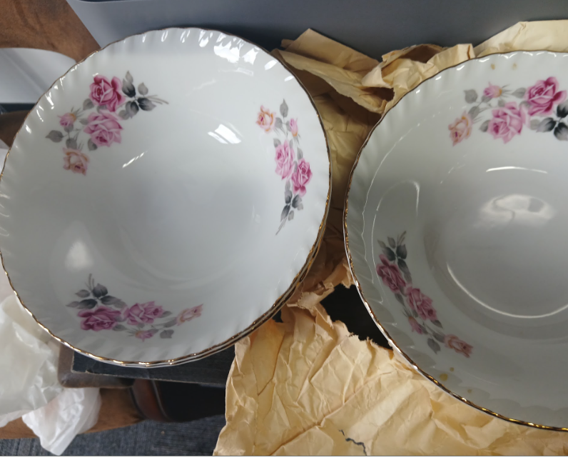 Vintage Royal Albert Serenity Rose Gold Rimmed Porcelain Berry Bowls - Set of 6-Fragiles