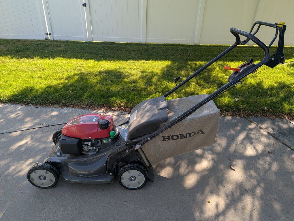 Honda Gas-Powered Lawn Mower