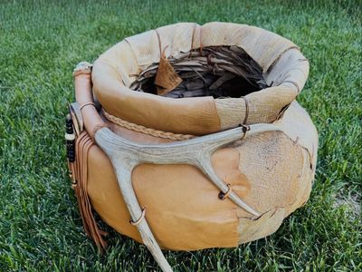Antler basket