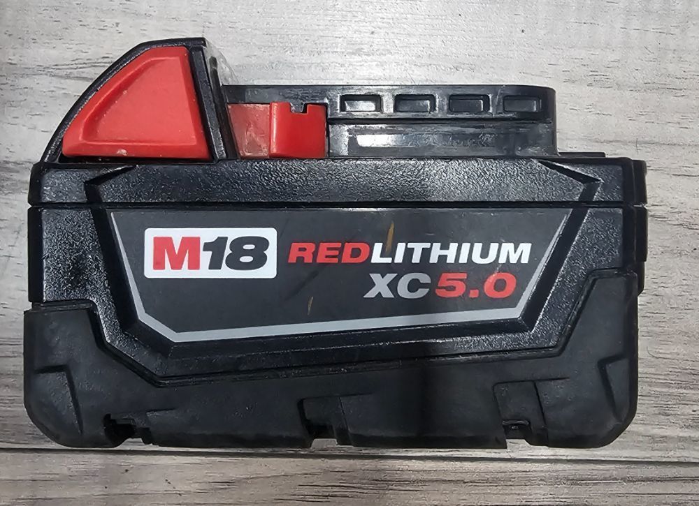 MILWAUKEE 18V 5AH BATTERY