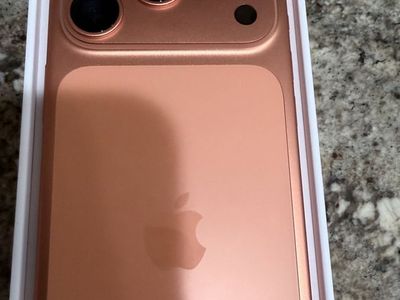 iPhone 17 pro T-Mobile $750