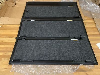 UnderCover Ultra Flex 2019-2023 Dodge Ram 1500 6.4ft Short Bed Tonneau Bed Cover Quad Mega Matte Black Finish Hemi