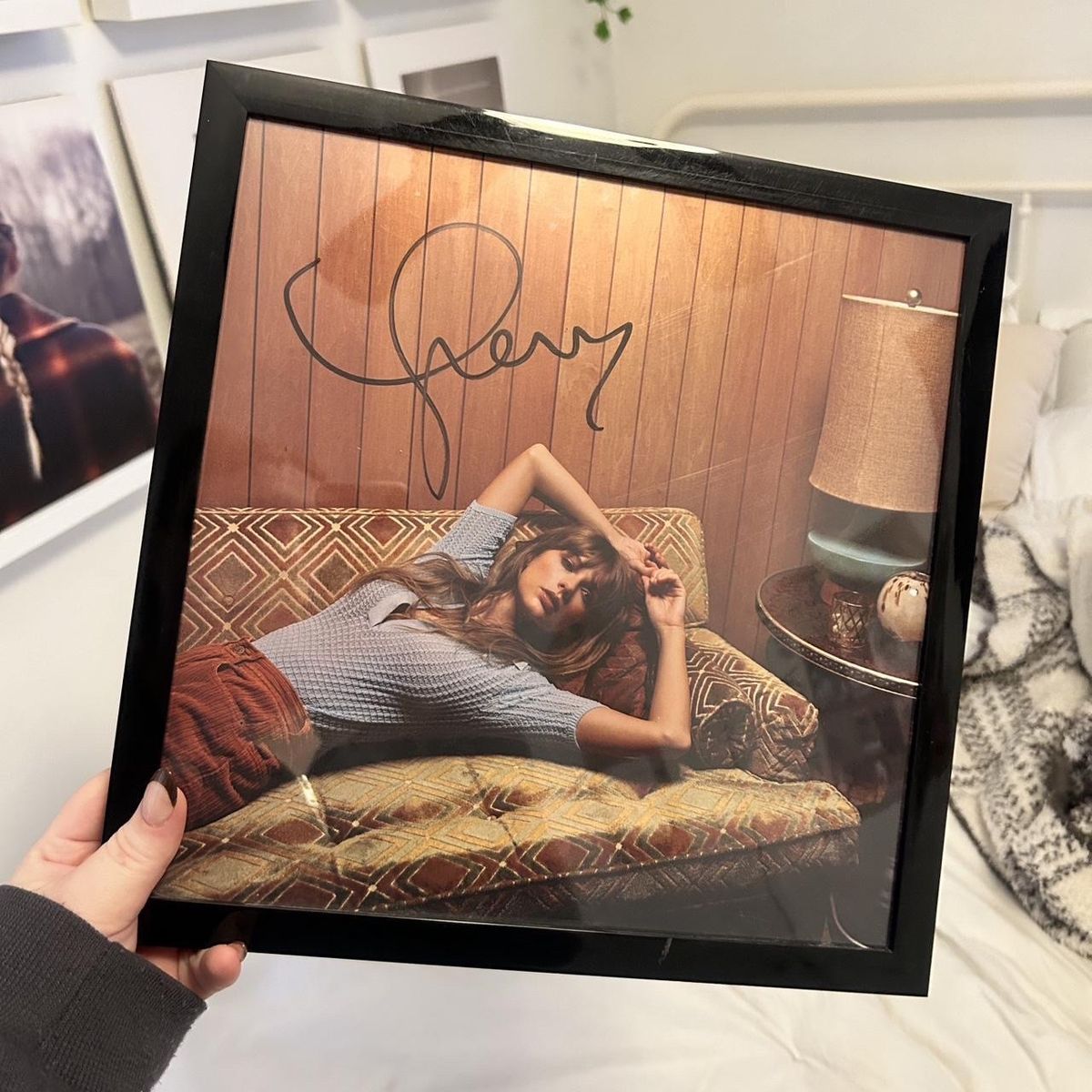 Taylor Swift Signed Vinyl Insert