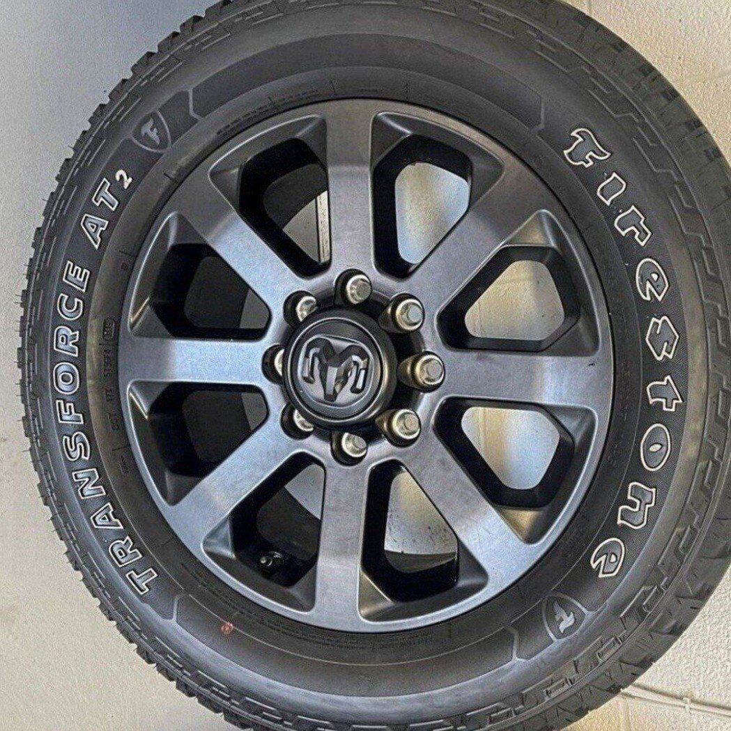 NEW 2026 Ram 3500 Midnight OEM 20in Rims/285/60/20