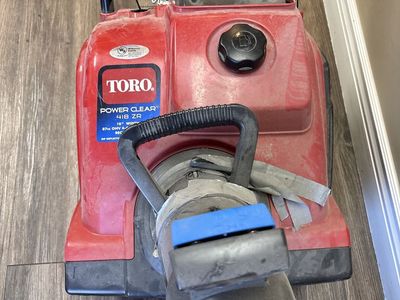 Toro Power Clear 418 ZR Single-Stage Snow Blower - 18" 87cc OHV - Lightly Used