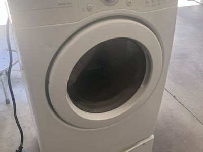 LG Electric Dryer
