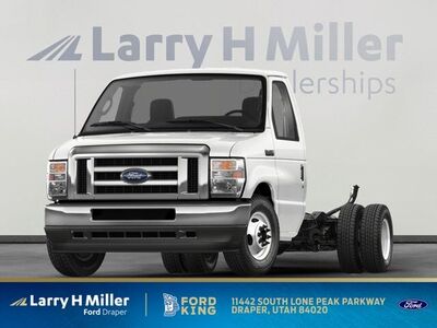 2026 Ford E-Series E-450 SD