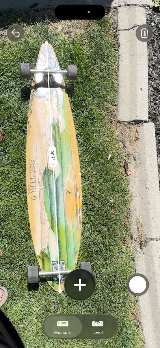 Main image 3