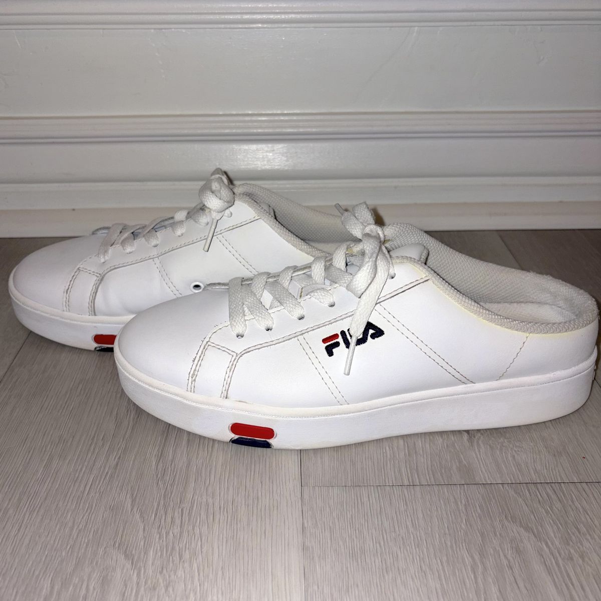 FILA Redmond Mule Women's 9 White Leather Slip On Backless Sneakers