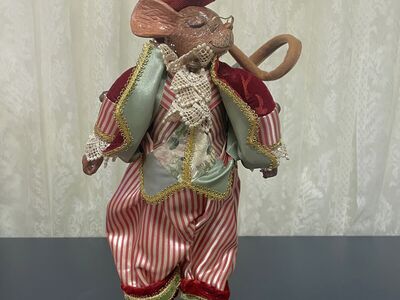 Katherines Collection Wayne Kleski Mouse doll Boy and Girl