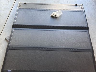 Ford Ranger Hard Tonneau Cover (Approx. 5.5 ft) - Black, Trifold Design