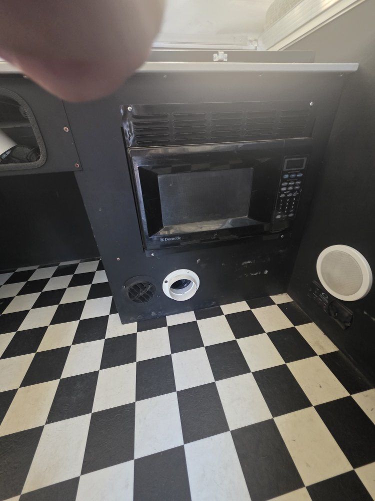 Main image 9