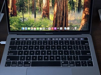MacBook Pro 13-inch, 2019, Four Thunderbolt 3 ports