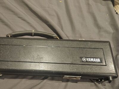 yamaha flute case