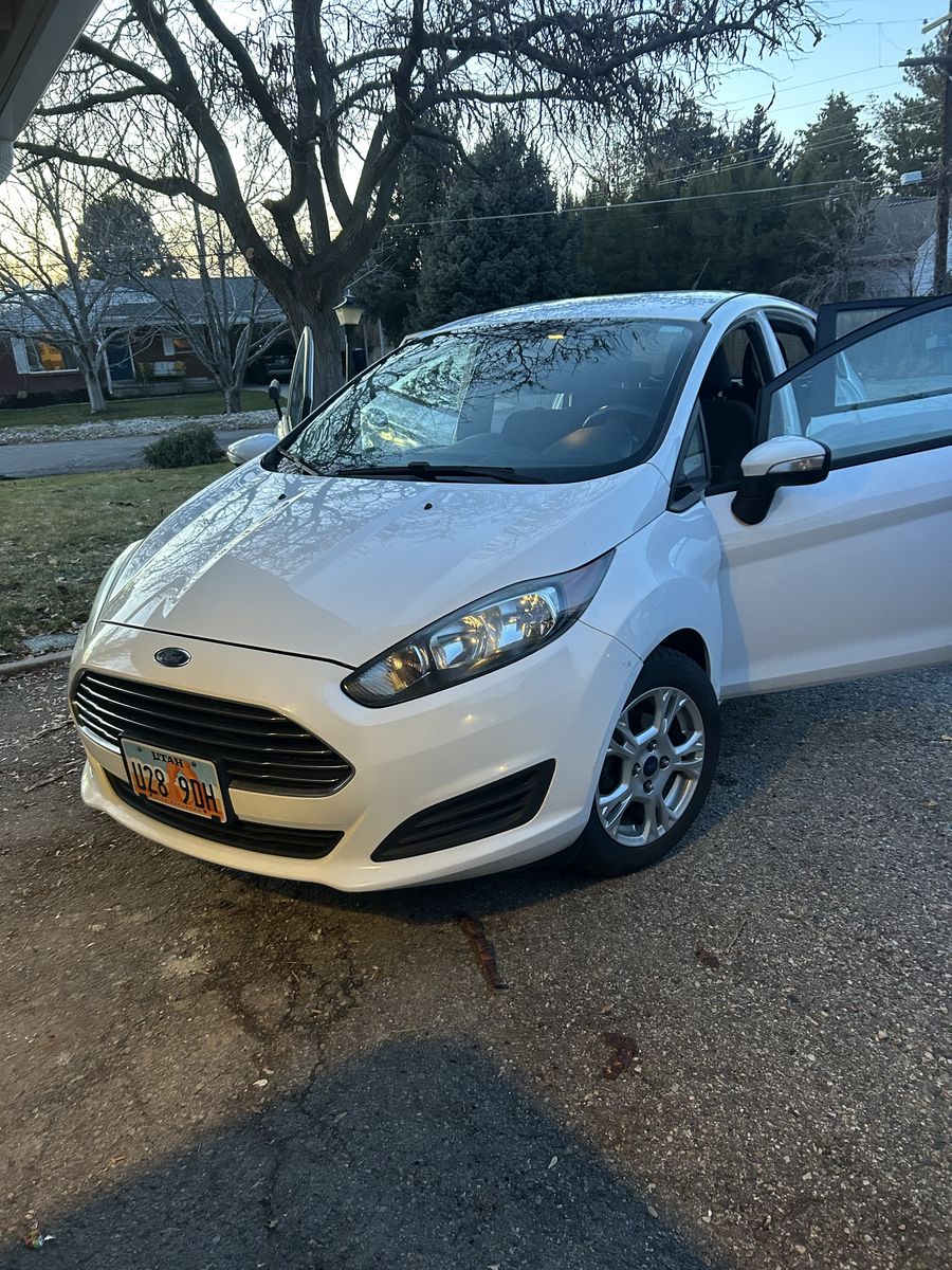 2014 Ford Fiesta SE