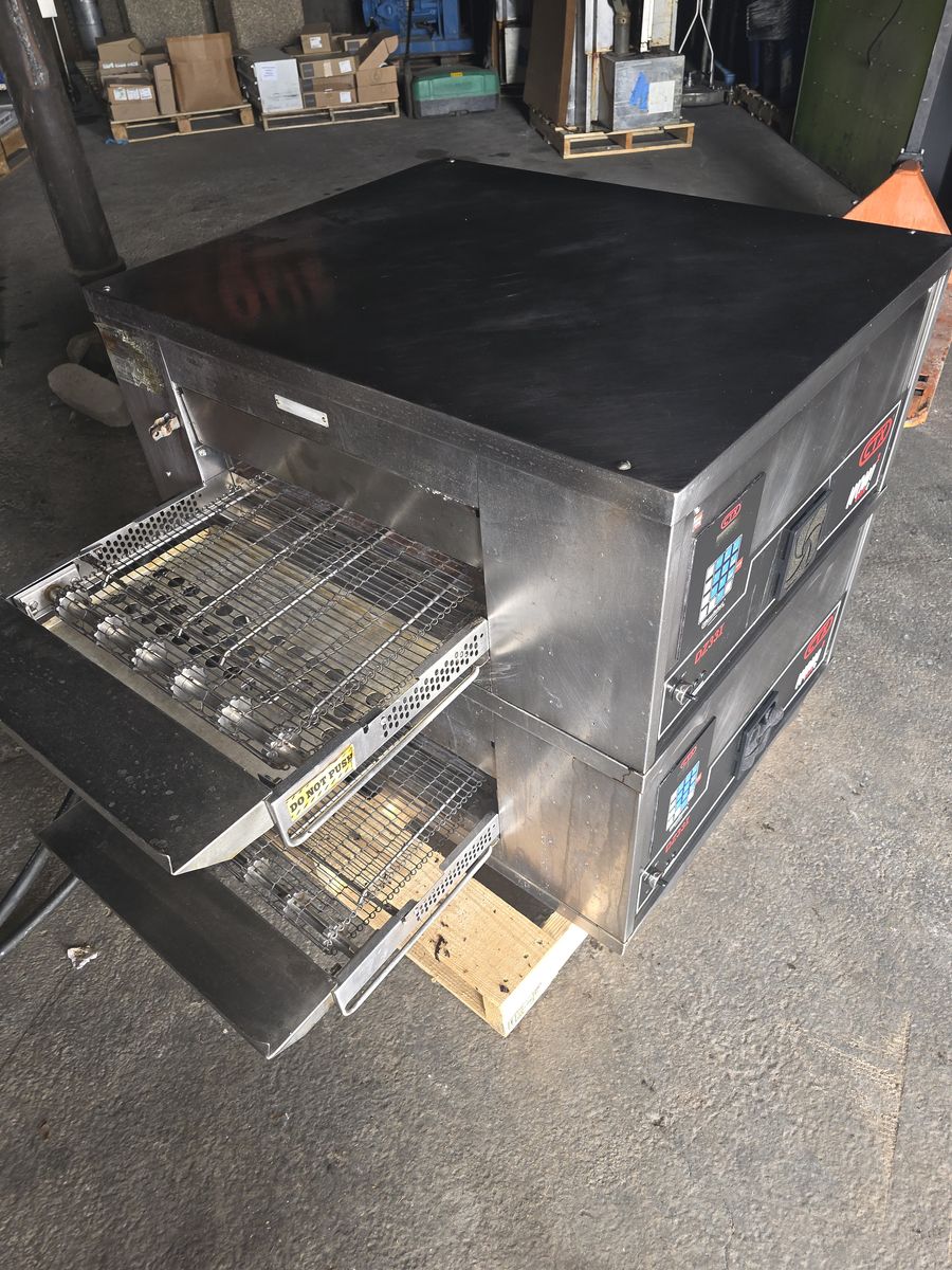 Main image 7
