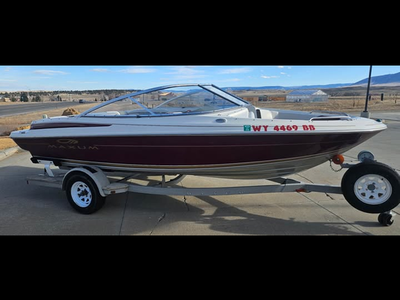 1996 Maxum 1900SR